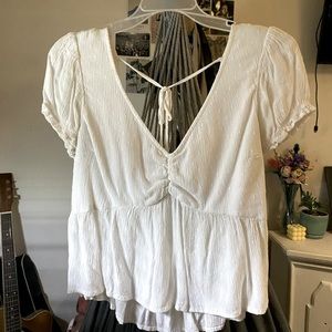 white hollister blouse.